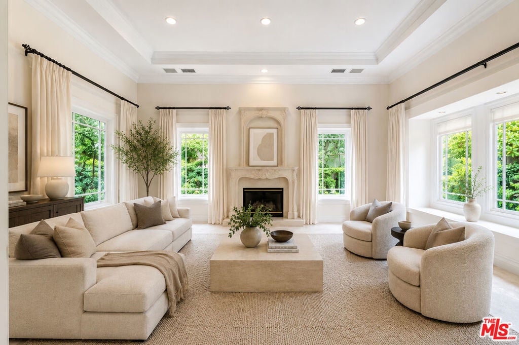 2285 Worthing Lane