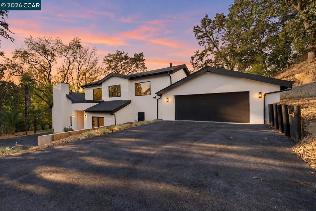 1374 Homestead Ave.