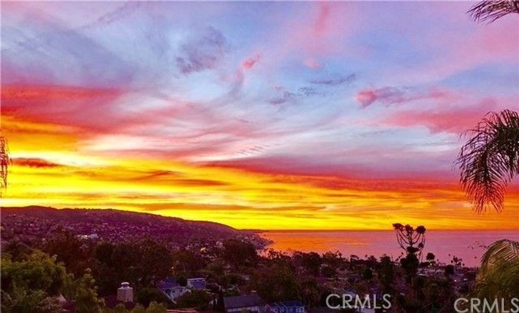 Photo of 570 Allview, Laguna Beach, CA 92651 (MLS # LG25183496)