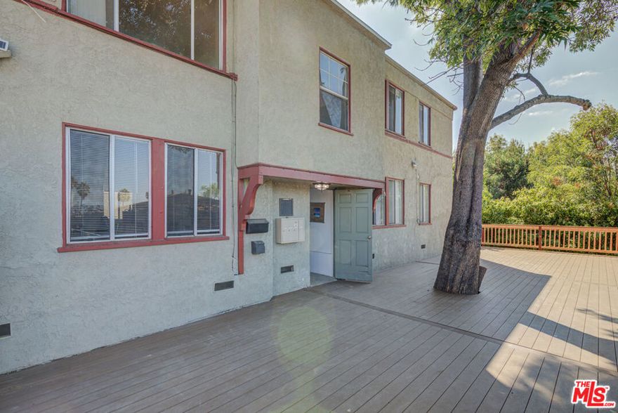 Available now! Beautiful remodeled upper 1 bed 1 full bath unit in an incredible area in Silver Lake! Back door leads to a nice deck with beautiful views. Huge new front deck as well. Such a lovely scene! 1 spot parking on site (no extra charge!). Enjoy the back lawn as well!  Enjoy the remodeled kitchen with everything you need - Stove/oven, dish washer, microwave, etc with plenty of cabinets. Enjoy the brand new remodeled bathroom with high end finishes. Really nice lay out with great lighting. Small pets will be considered. The building is professionally managed.