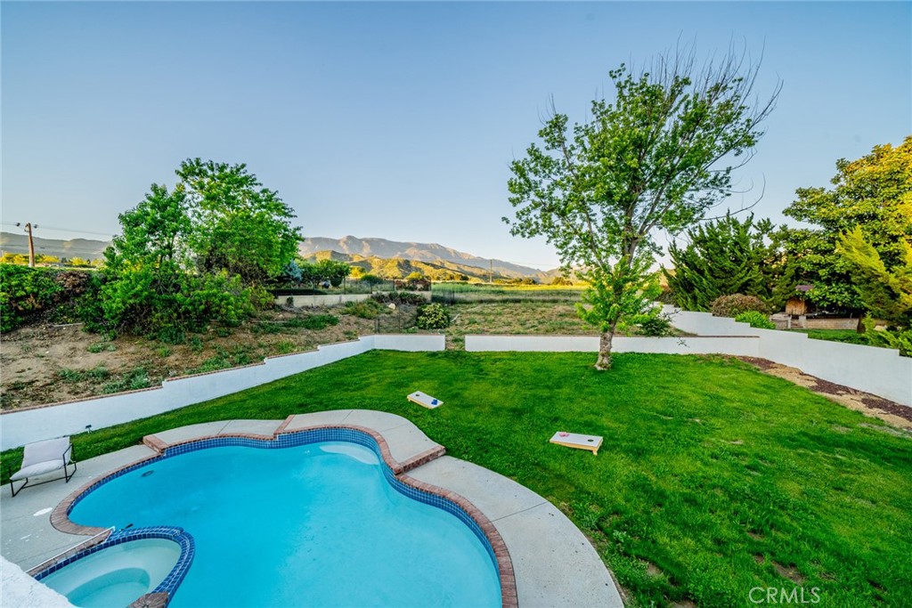 13627 Scenic Crest Drive