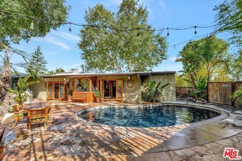 15511 woodcrest drive sherman oaks ca 91403