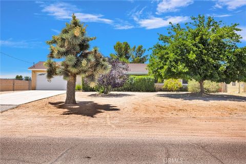 Photo of 15185 Orange ST, Hesperia, CA 92345 (MLS # HD26103905)