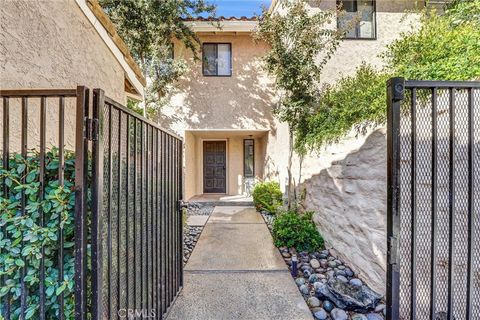 Photo of 23024 Park Sorrento, Calabasas, CA 91302 (MLS # SR25247058) Photo of 23024 Park Sorrento, Calabasas, CA 91302 (MLS # SR25247058)
