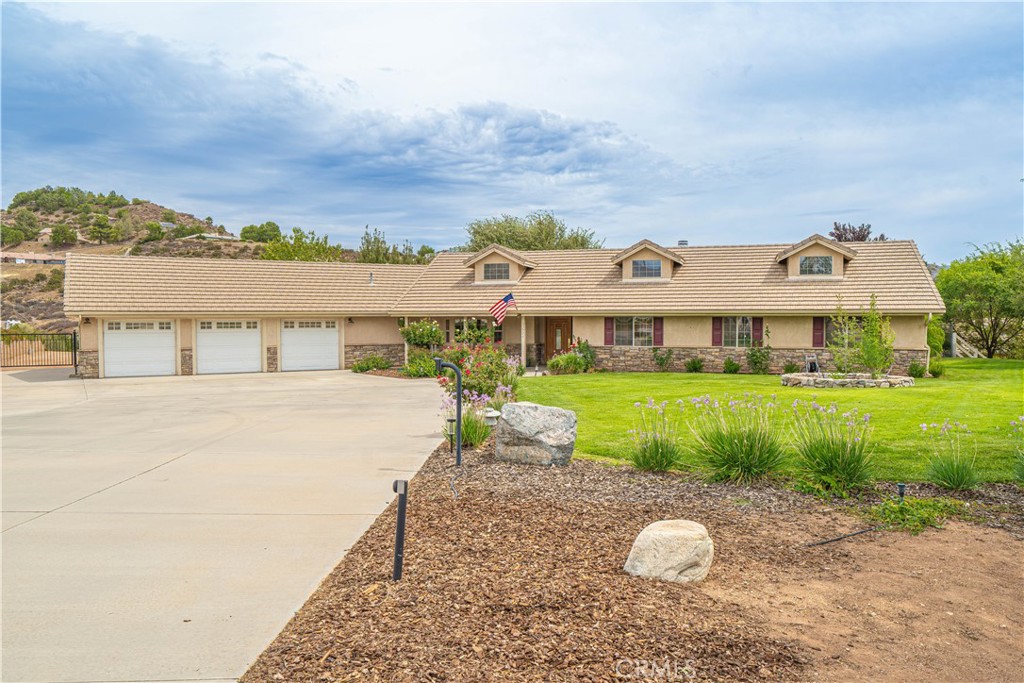 Custom Acton (CACTO) - Residential