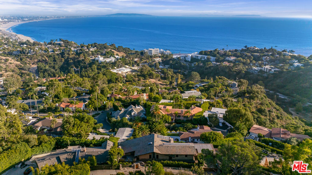 620 Resolano Drive