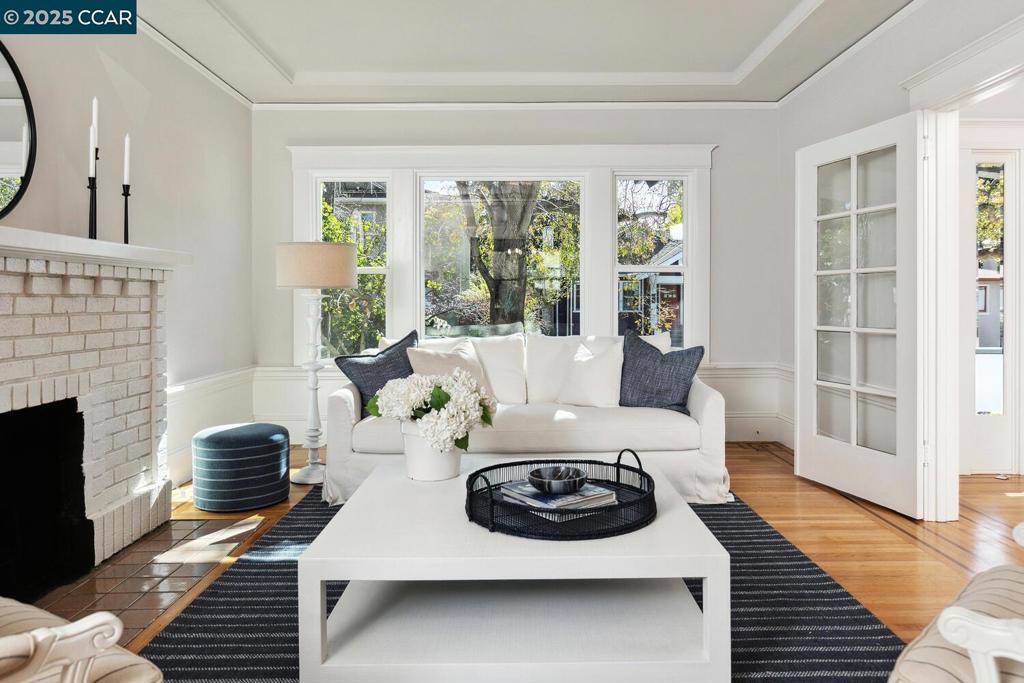 ROCKRIDGE - Residential