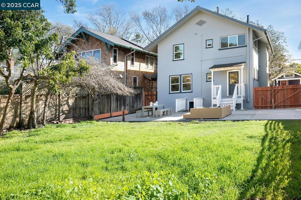 ROCKRIDGE - Residential