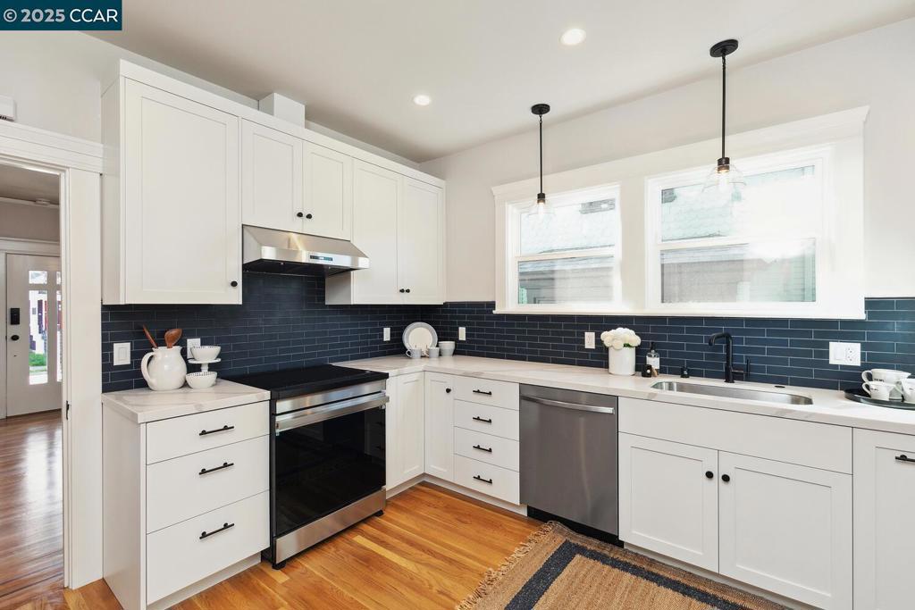 ROCKRIDGE - Residential