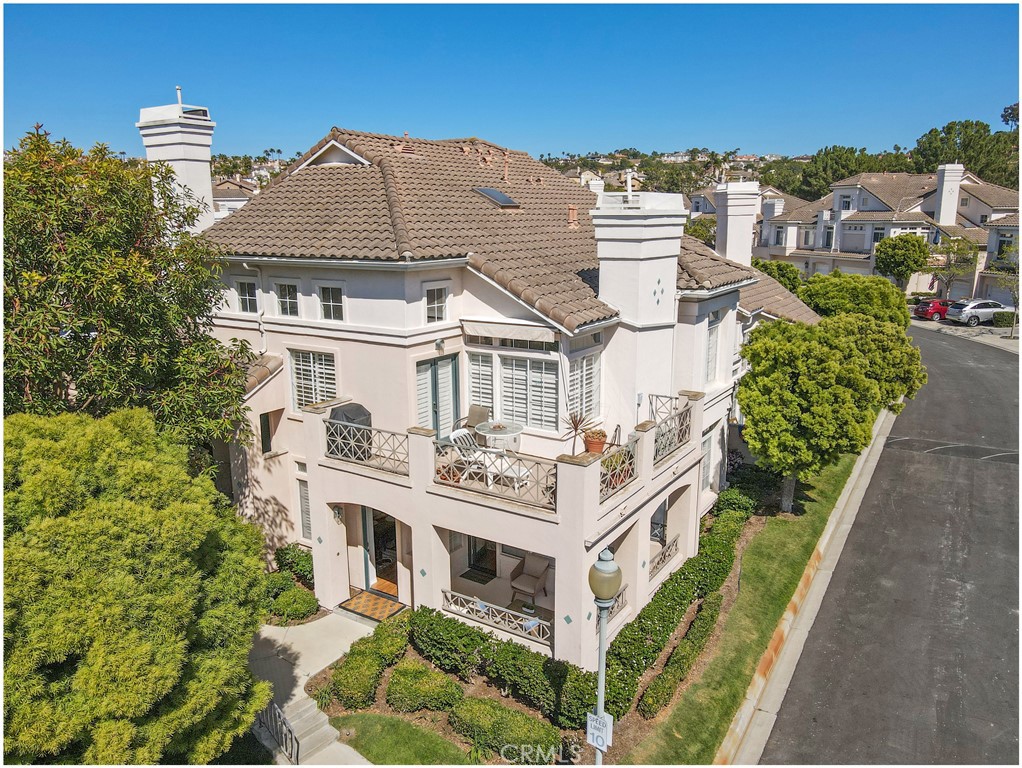 200 Shorebreaker Drive