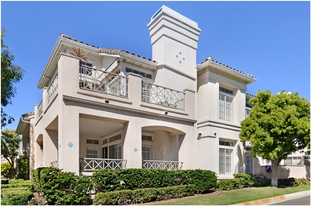 200 Shorebreaker Drive