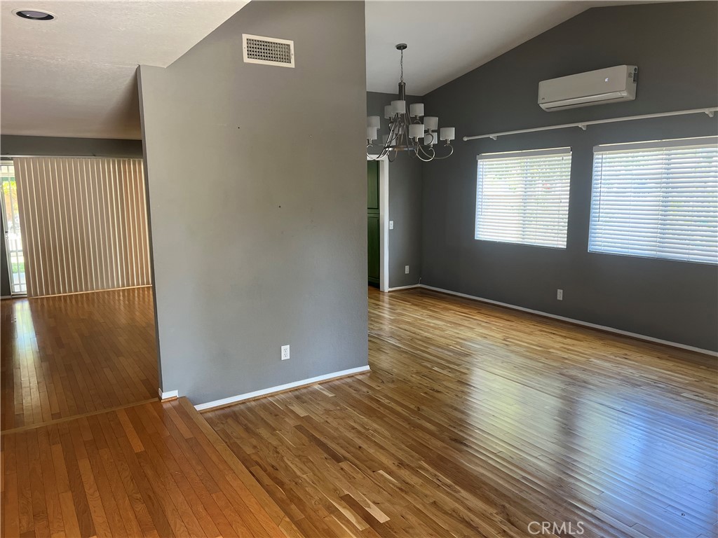 Properties 2 7621 Sale Avenue