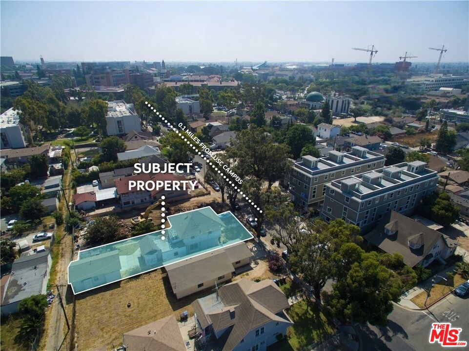 1177 W 37th Place