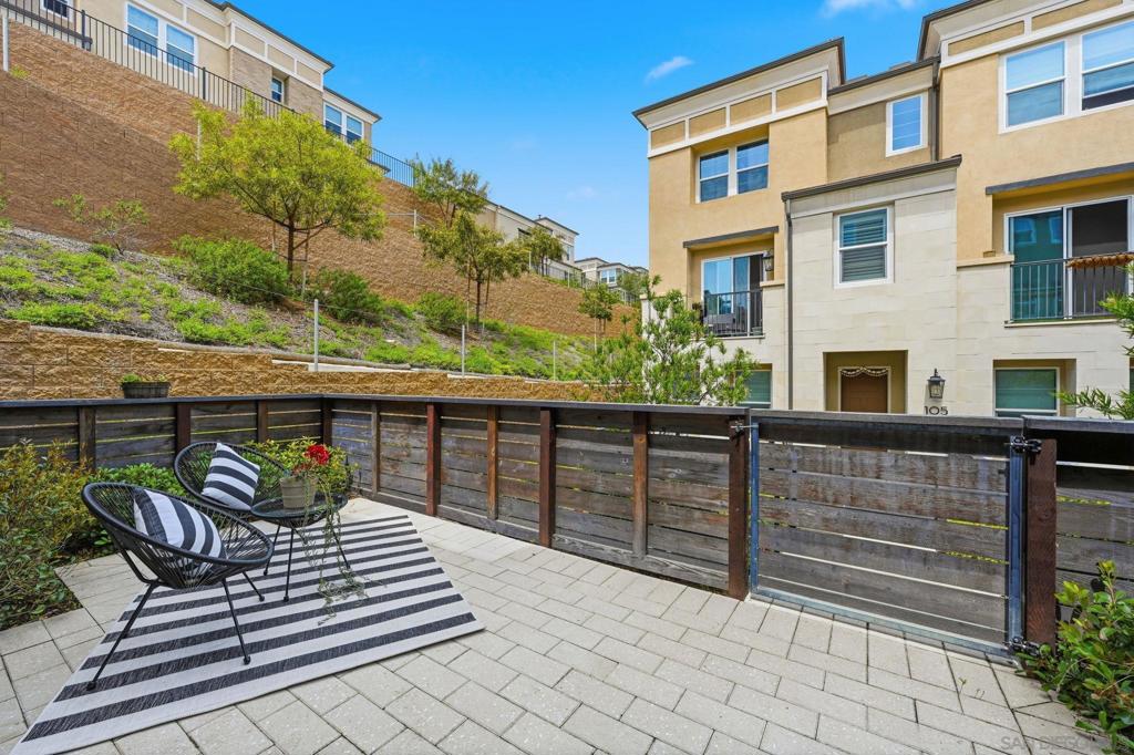 1232 Sunrise View 105