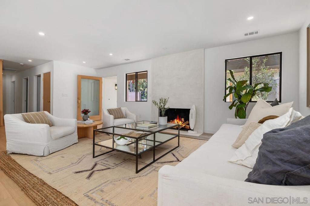 16902 Via De Santa Fe Unit 7, Rancho Santa Fe CA 92067