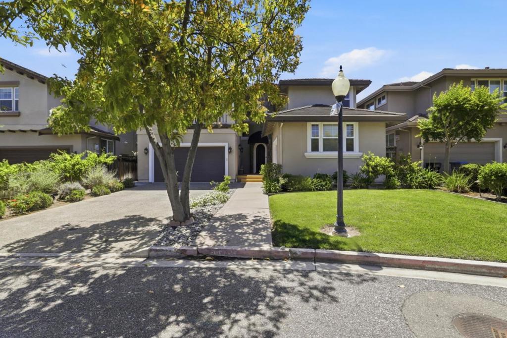1382 Fulai Court
