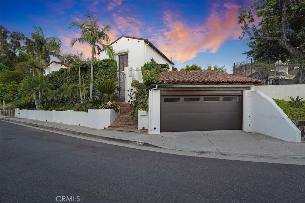 3332 Blair DR, Los Angeles CA 90068