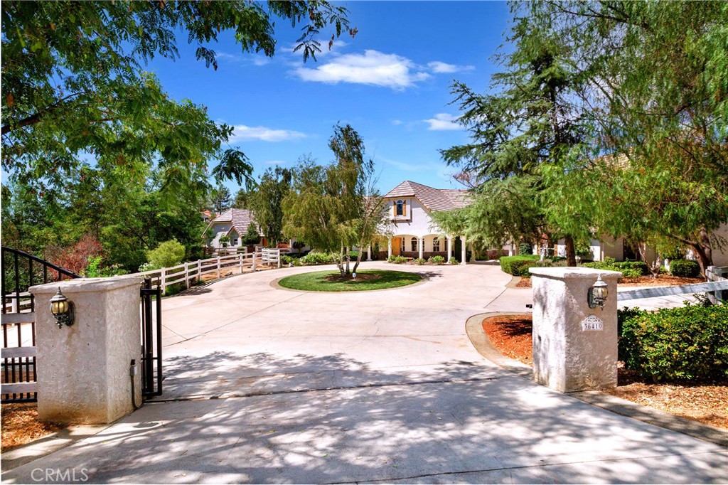 36410 Calle Puerta Bonita