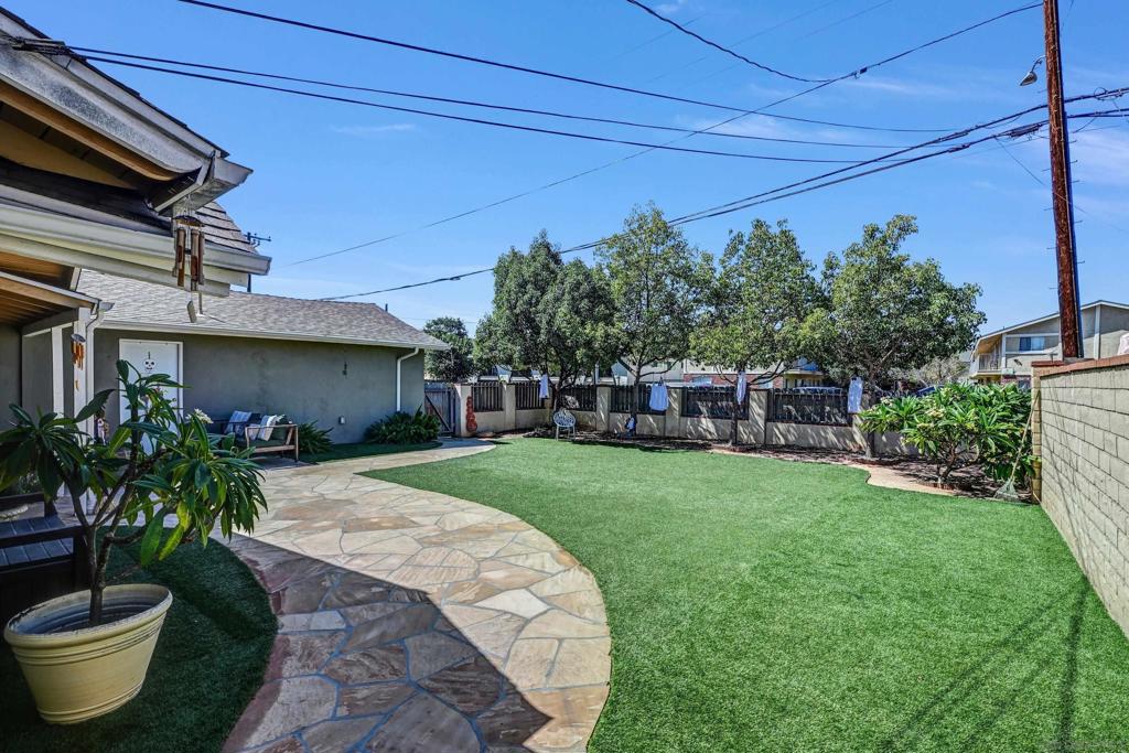 13145 47 Carriage Road