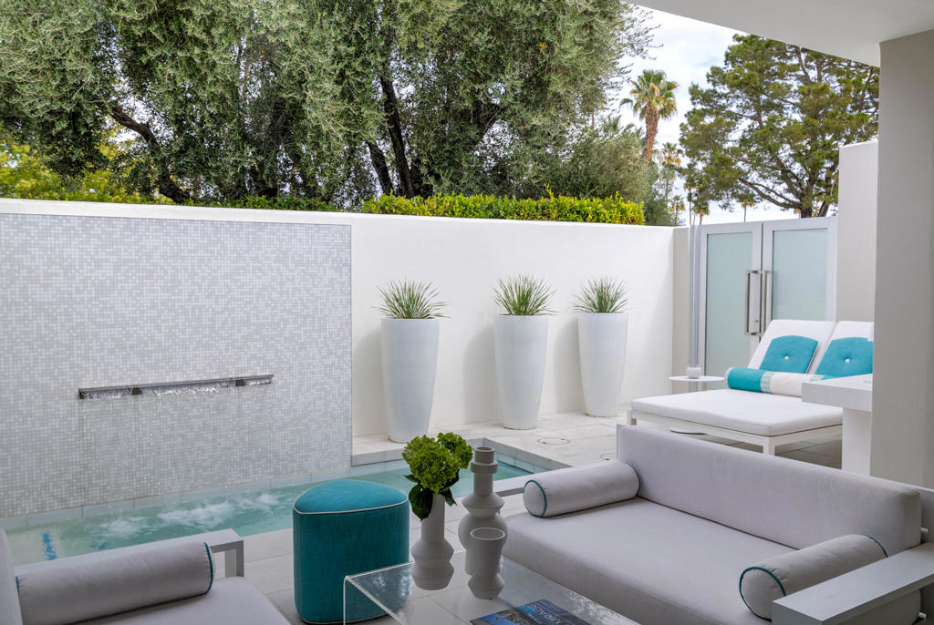 Seven Lakes C.C. - Residential Lease