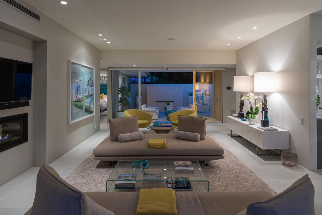 Seven Lakes C.C. - Residential Lease