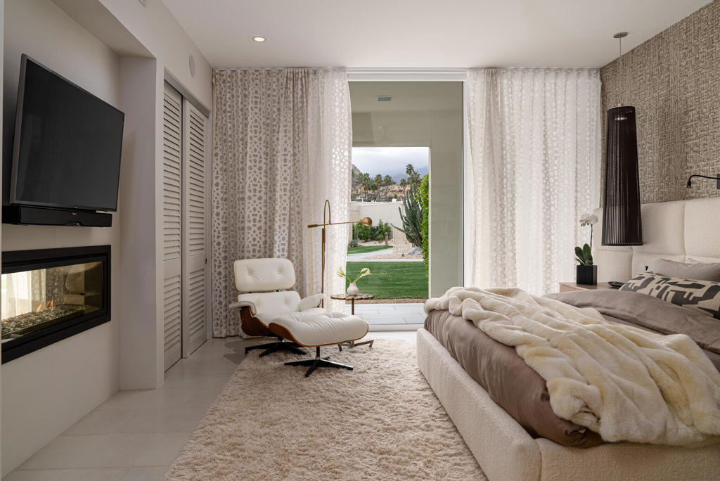 Seven Lakes C.C. - Residential Lease