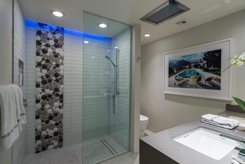 Seven Lakes C.C. - Residential Lease