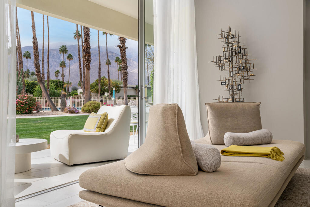 Seven Lakes C.C. - Residential Lease