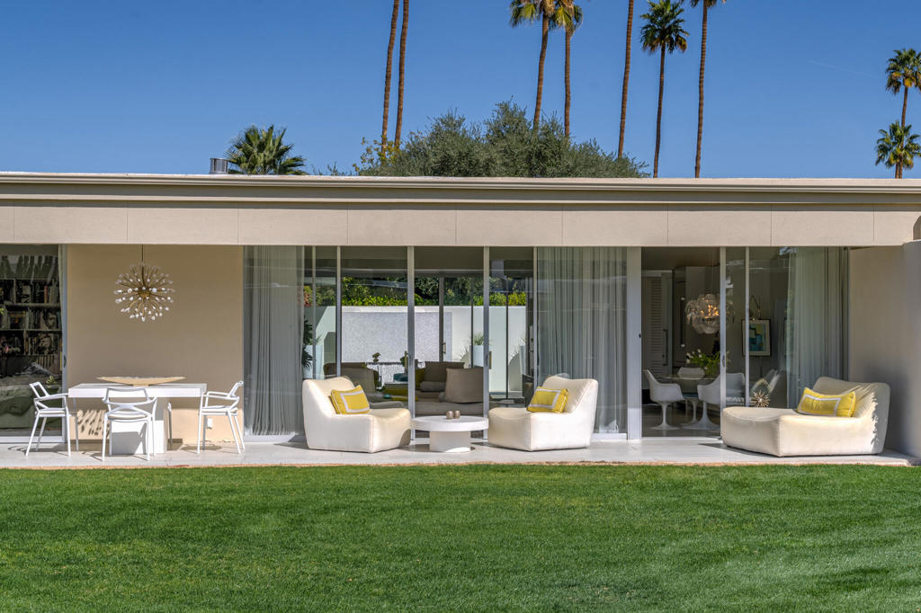 Seven Lakes C.C. - Residential Lease