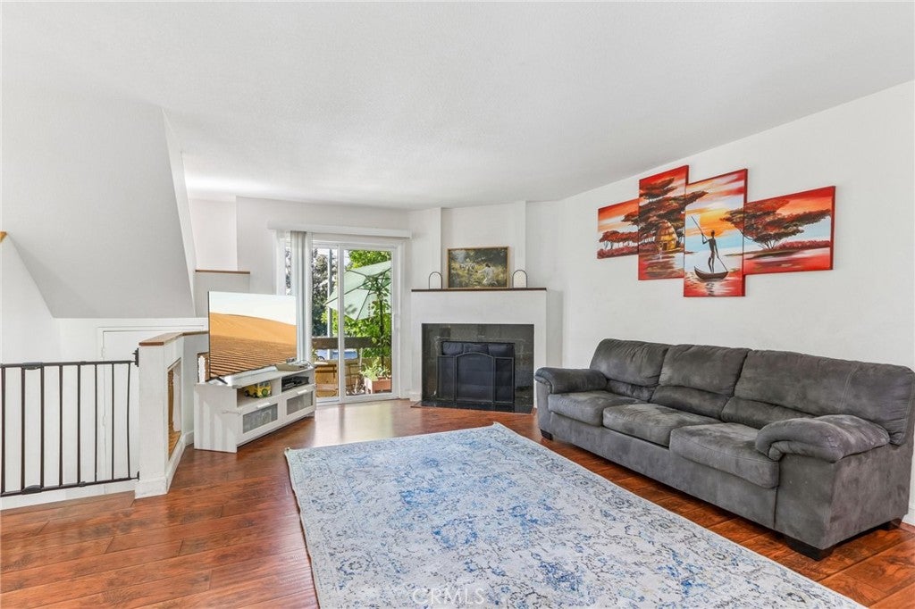 14201 Foothill Boulevard 17