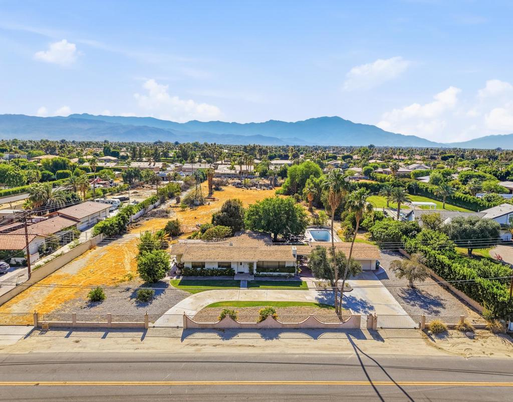 41441 Yucca Lane