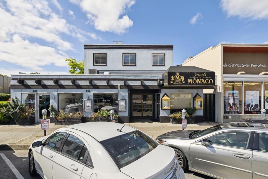 251 Park Road