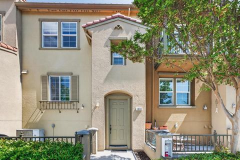 Photo of 1030 Luz Del Sol Loop, Milpitas, CA 95035 (MLS # ML82040392)
