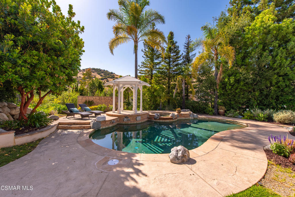 2445 Ranchgrove Drive