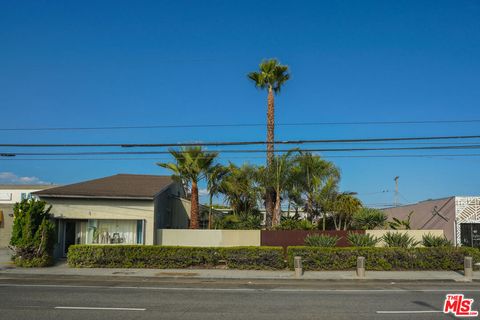 4546 S Centinela Avenue Los Angeles CA 90066