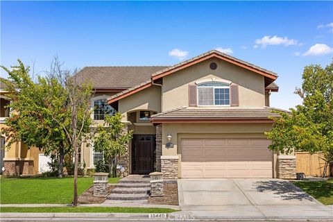 10440 Rose Ann Cir Cypress CA 90630