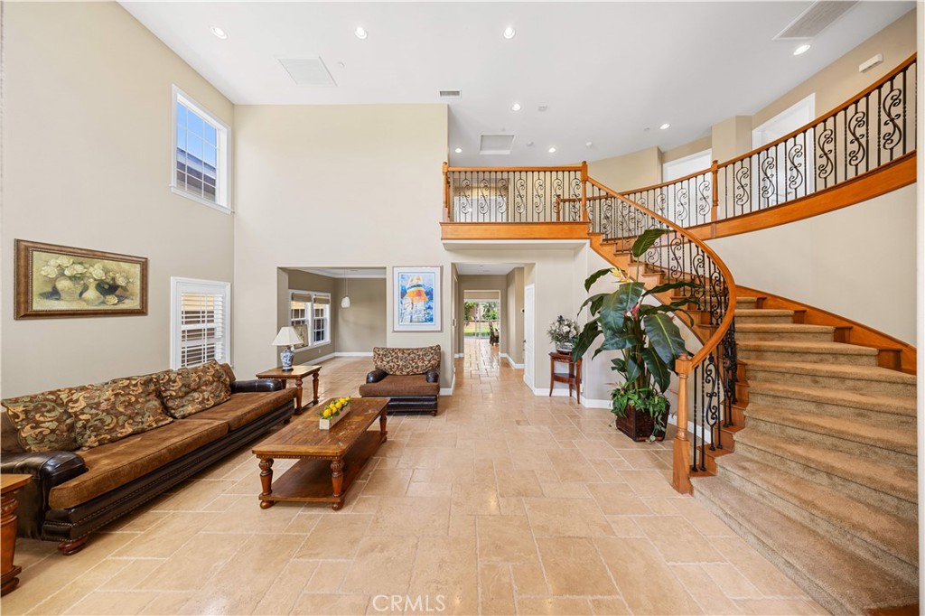 10440 Rose Ann Cir