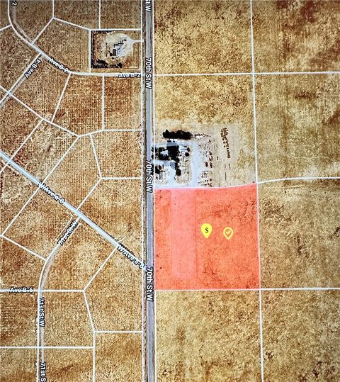 Photo of 70 W Avenue B-4, Lancaster, CA 93536 (MLS # SR26038856)