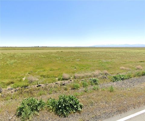 Photo of 70 W Avenue B-4, Lancaster, CA 93536 (MLS # SR26038856)