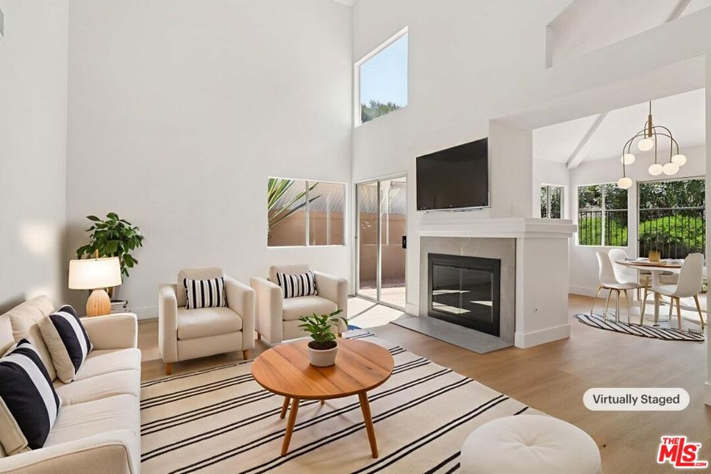 27598 Paseo Sonata