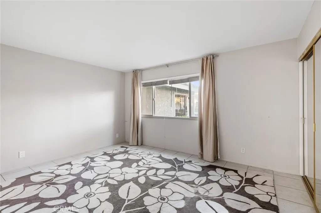 Irvine, California 92604, United States, 3 Bedrooms Bedrooms, ,2 BathroomsBathrooms,Residential,Active,173122