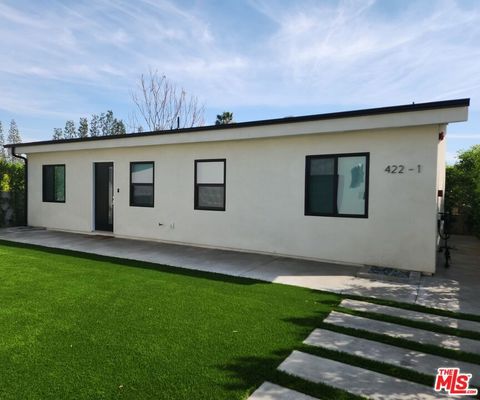 Photo of 422 Almond Avenue, Monrovia, CA 91016 (MLS # 26664971)