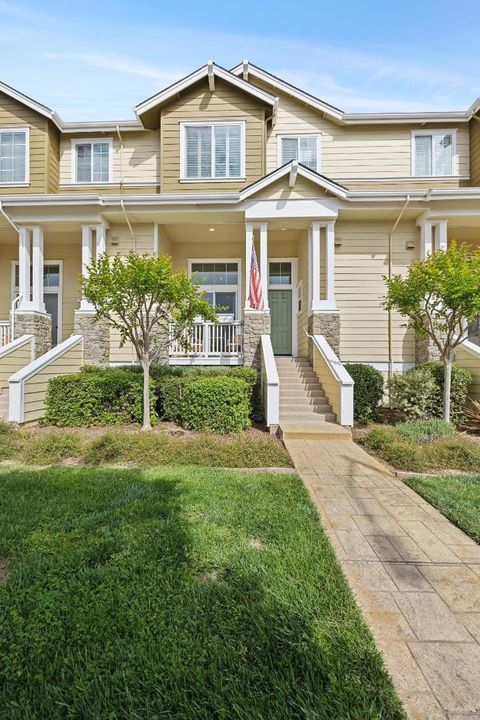 Photo of 161 Jarvis Drive, Morgan Hill, CA 95037 (MLS # ML82048607)