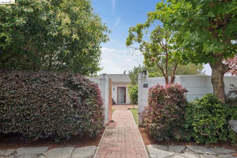 Photo of 798 Creston Rd RD, Berkeley, CA 94708 (MLS # 41136958)