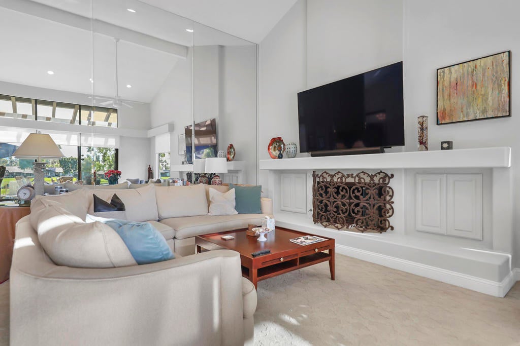 209 Bouquet Canyon Drive