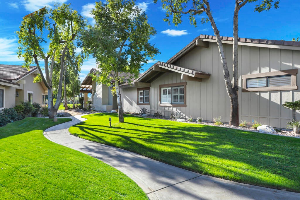 209 Bouquet Canyon Drive