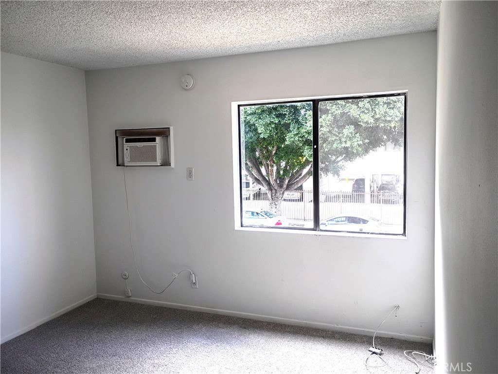 Photo of 20234 Cantara St, Los Angeles, CA 91306 (MLS # SR26162510)