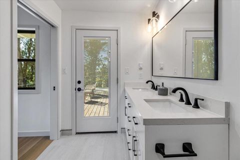 Tiny photo for 5 Arriba Drive, Aromas, CA 95004 (MLS # ML82037625)