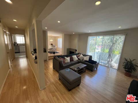 Photo of 11937 Darlington Avenue #1, Los Angeles, CA 90049 (MLS # 26848551)