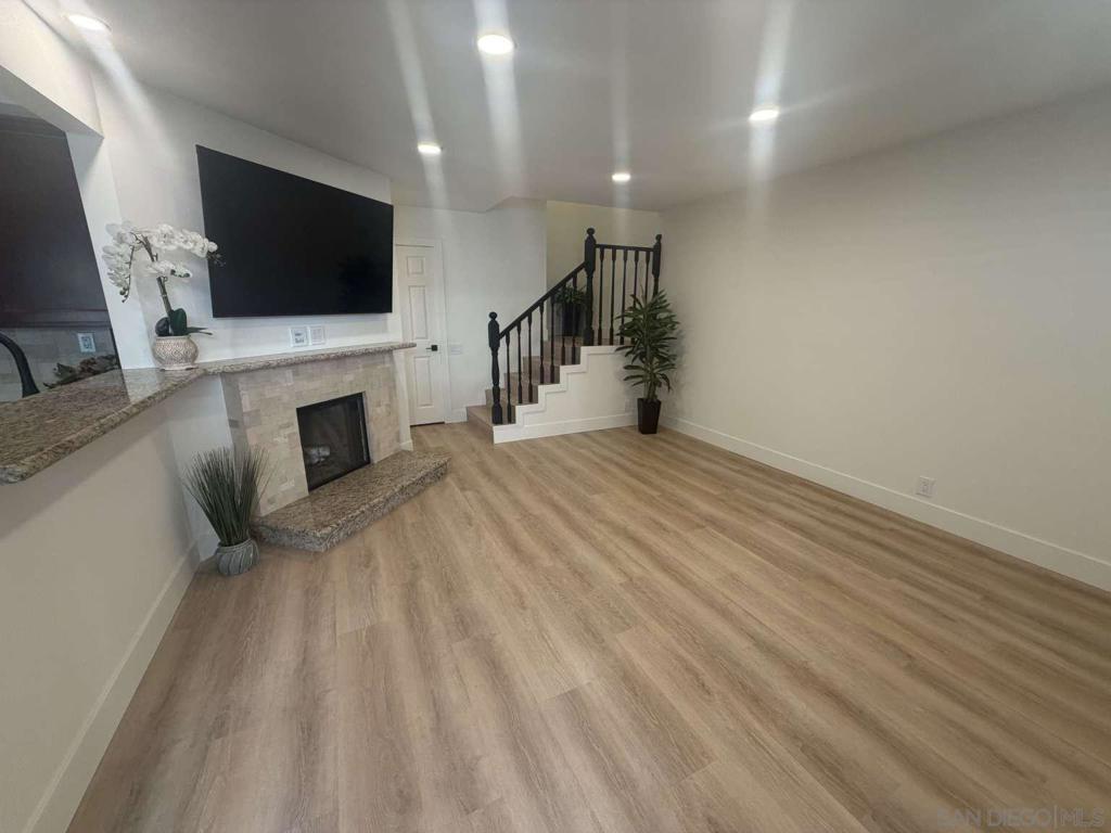 4463 Chase Dr 23